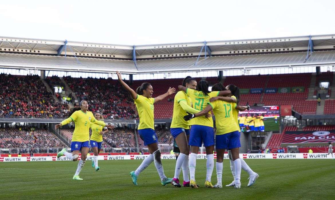 Brasil se enfrenta a Chile en el último amistoso previo a la Copa Femenina