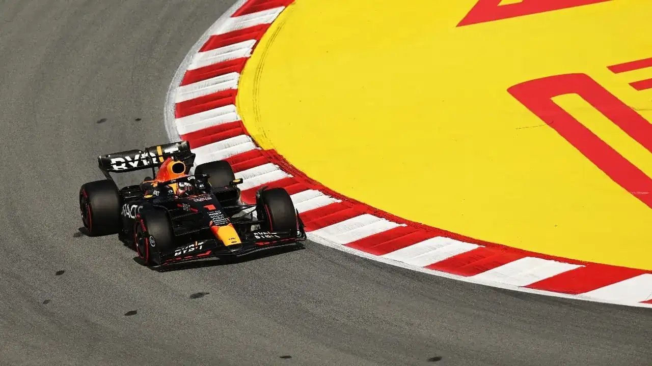 Verstappen venció a Alonso para liderar la segunda práctica en el GP de España